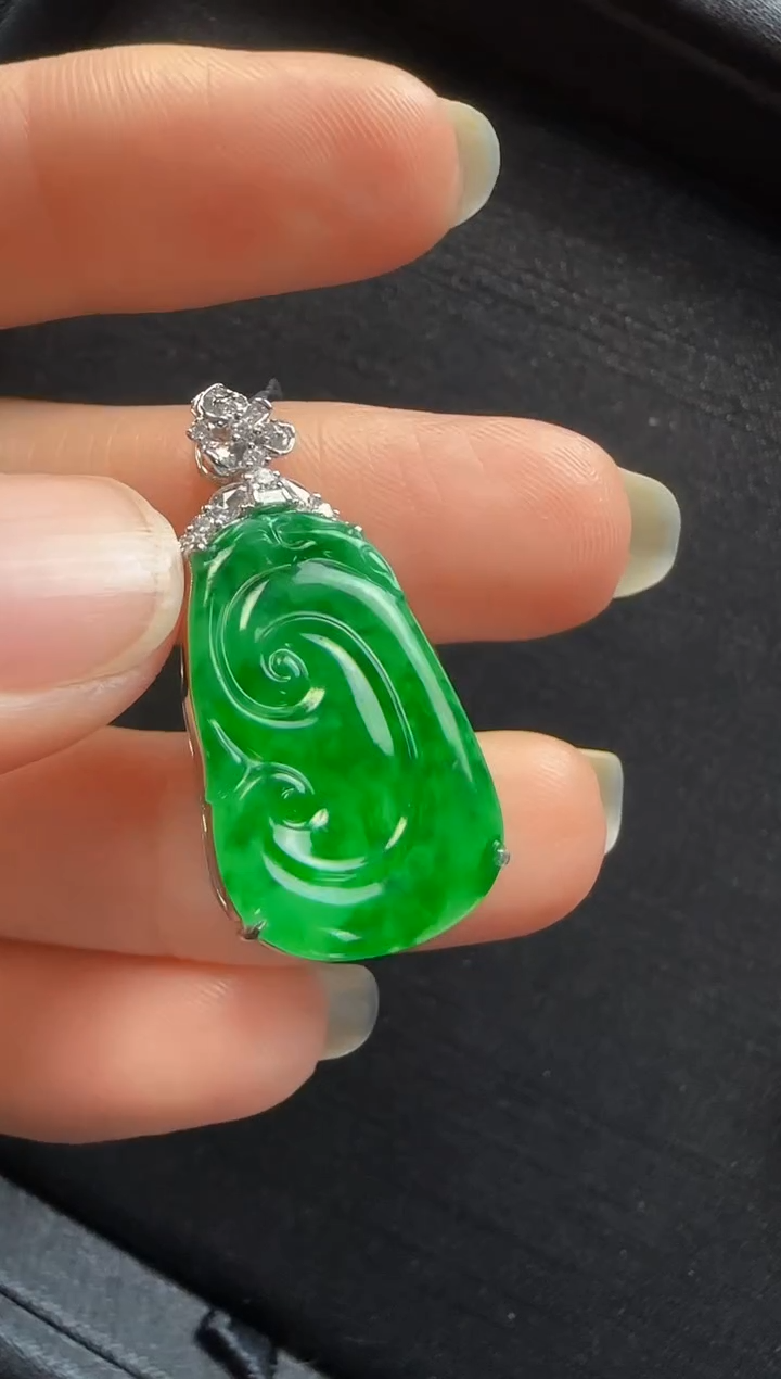 【闪购商品】翡翠颈饰18K金镶嵌619如意一个