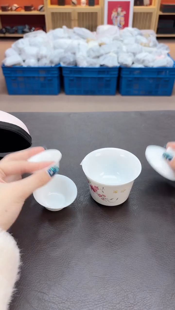 【闪购商品】摆件瓷SC1111111111111