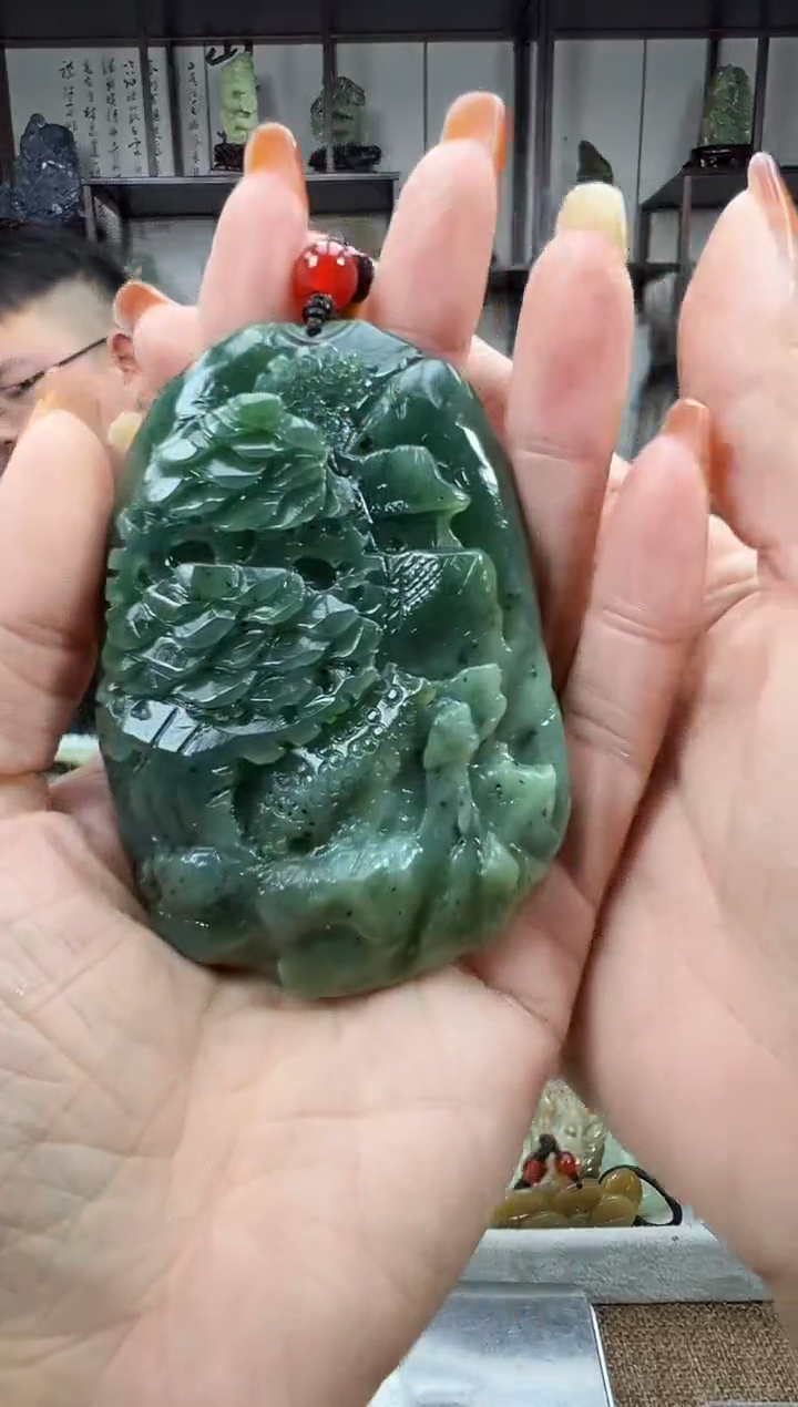 未镶嵌和田玉把件1