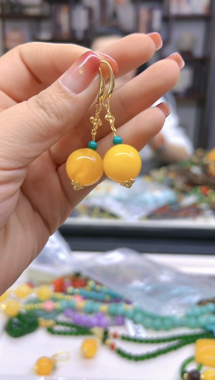 【闪购商品】蜜蜡耳饰14K金镶嵌耳坠E711