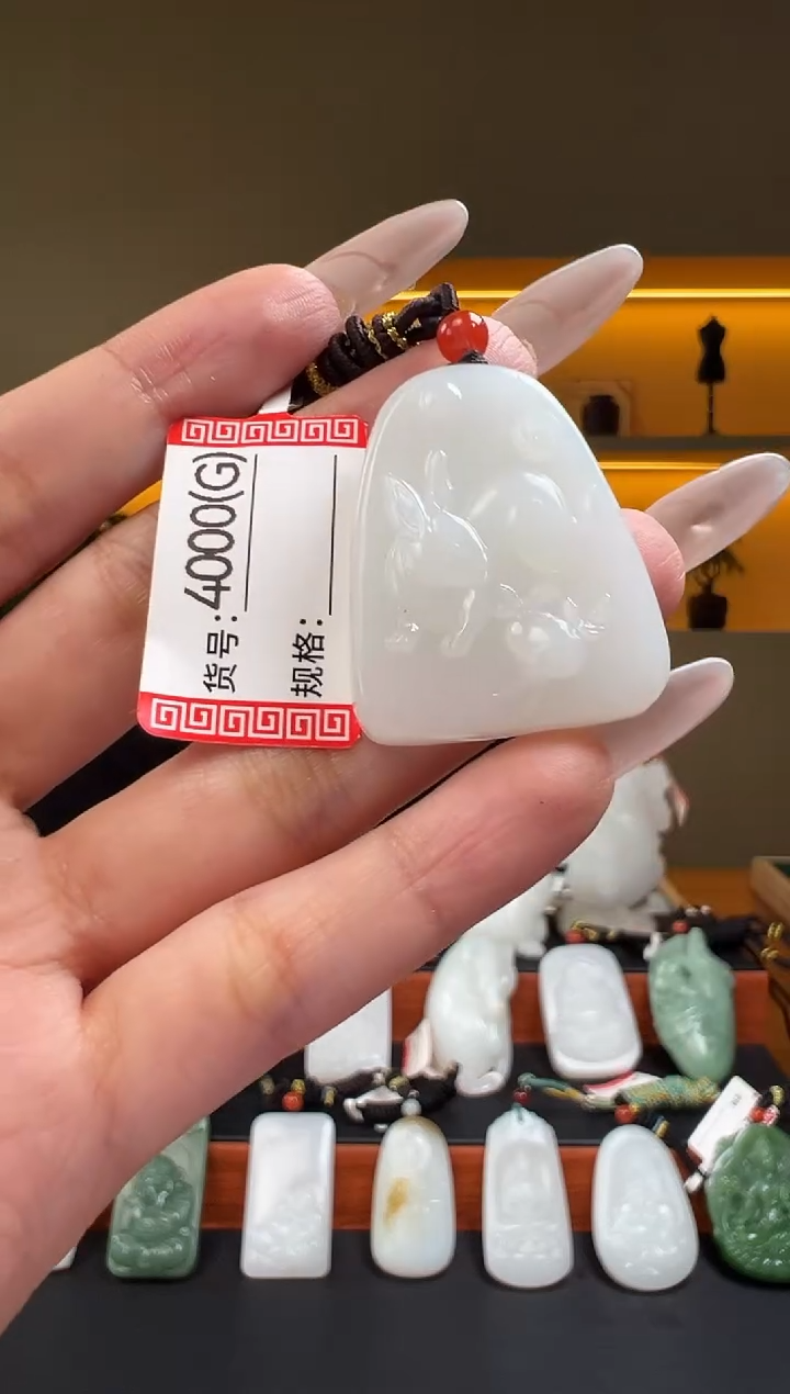 颈饰未镶嵌和田玉G