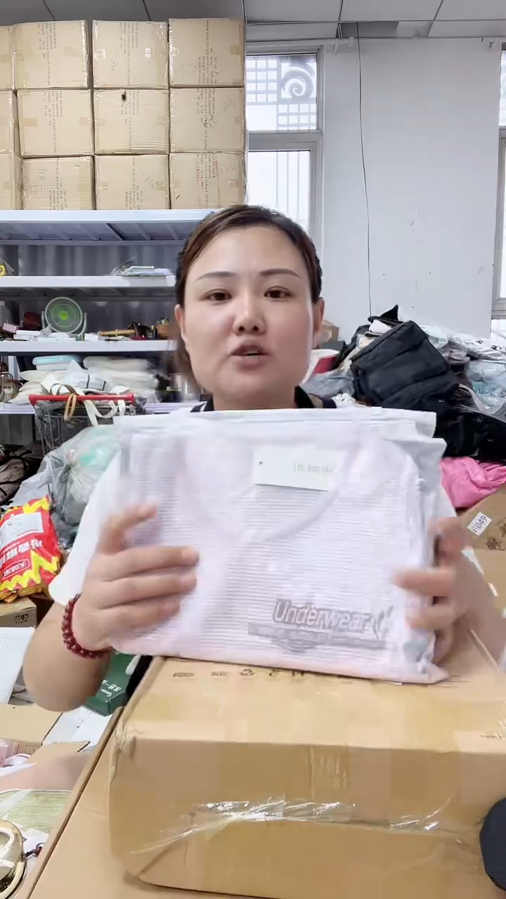 牦牛剖层皮革琪老板女包1号店洋气腋下包发图片款