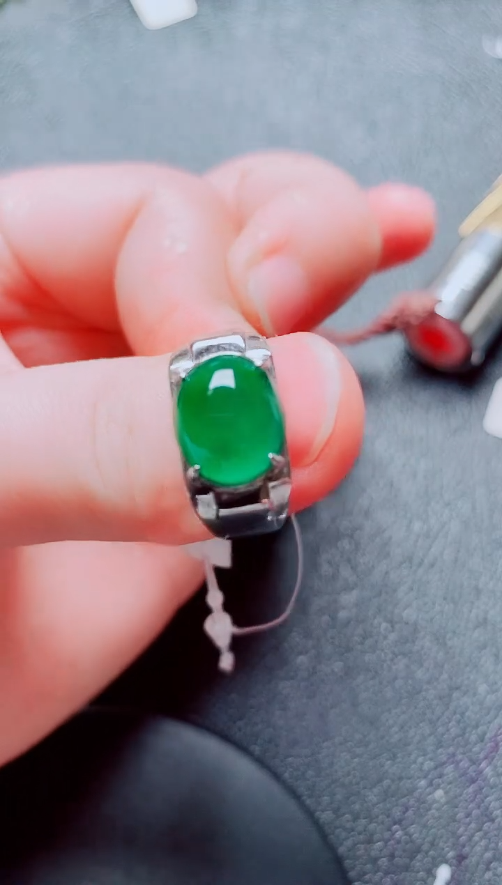 银S925镶嵌戒指翡翠1111