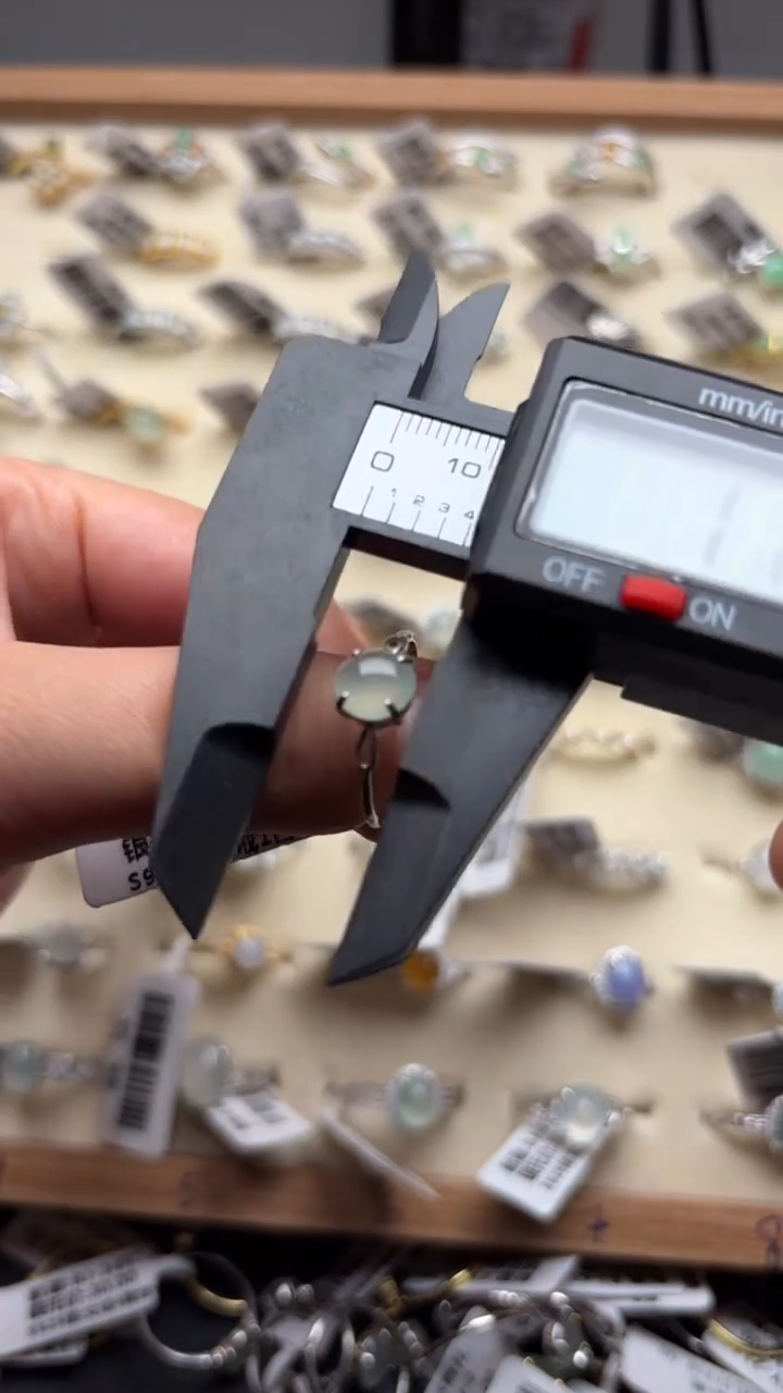 【闪购商品】翡翠戒指银S925镶嵌缅甸A货翡翠S925银镶嵌