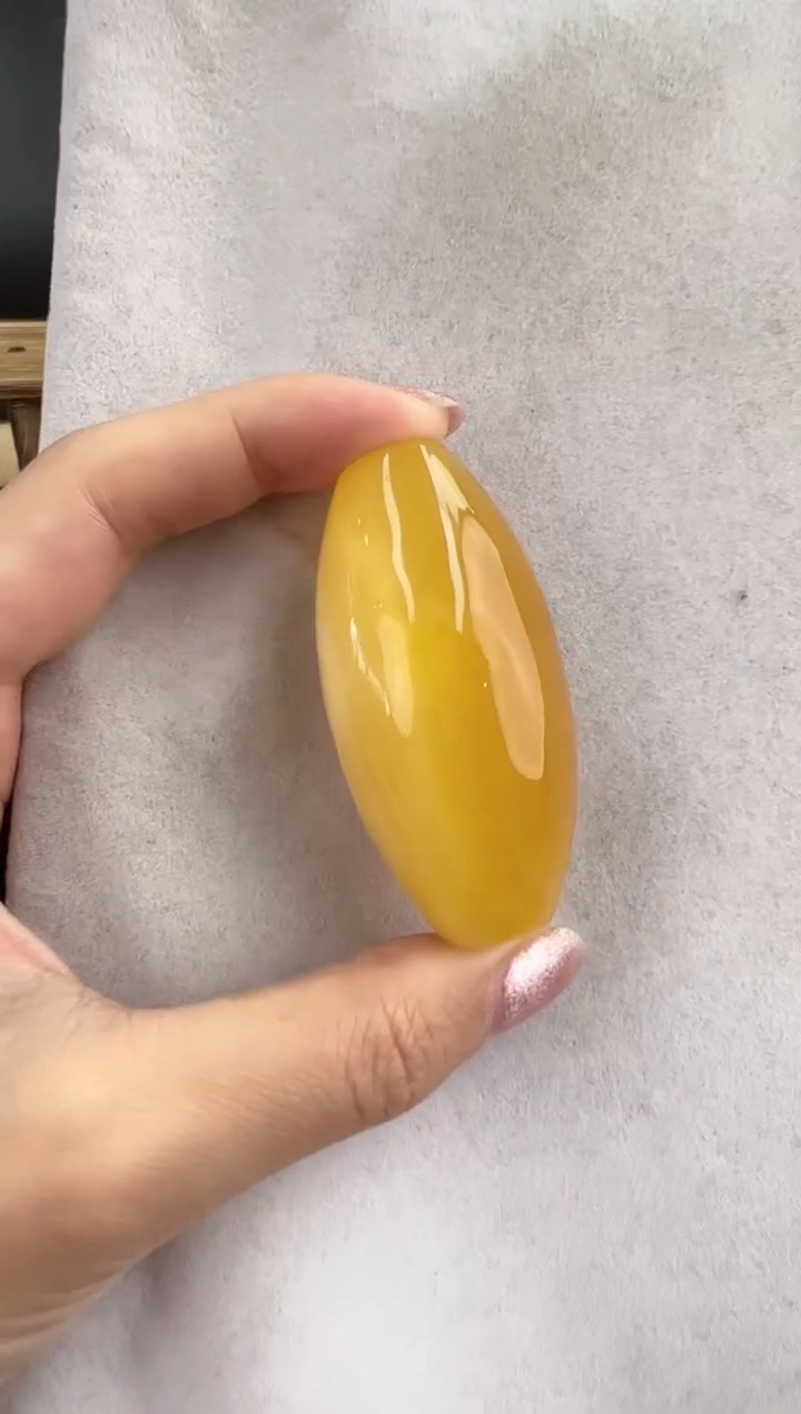 【闪购商品】琥珀裸石未镶嵌10128046-吊坠