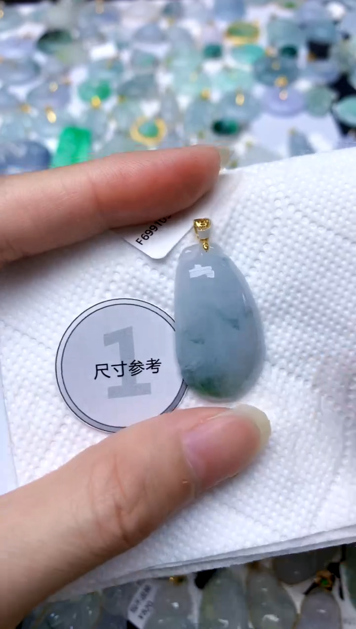 颈饰银S925镶嵌翡翠天然A货翡翠