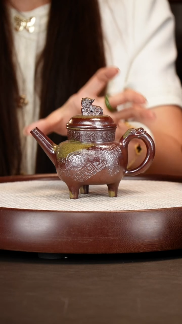 茶壶紫砂【储立强】柴烧三足祥瑞   280CC