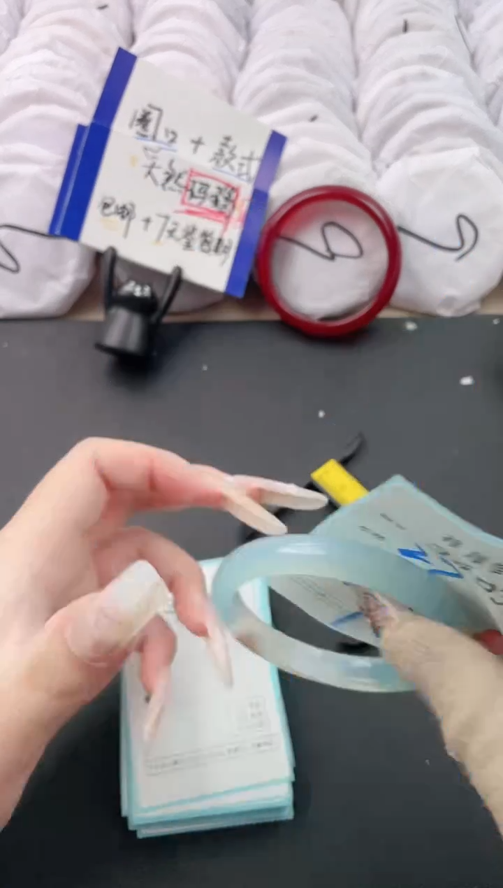 【闪购商品】玛瑙/玉髓手镯未镶嵌3493