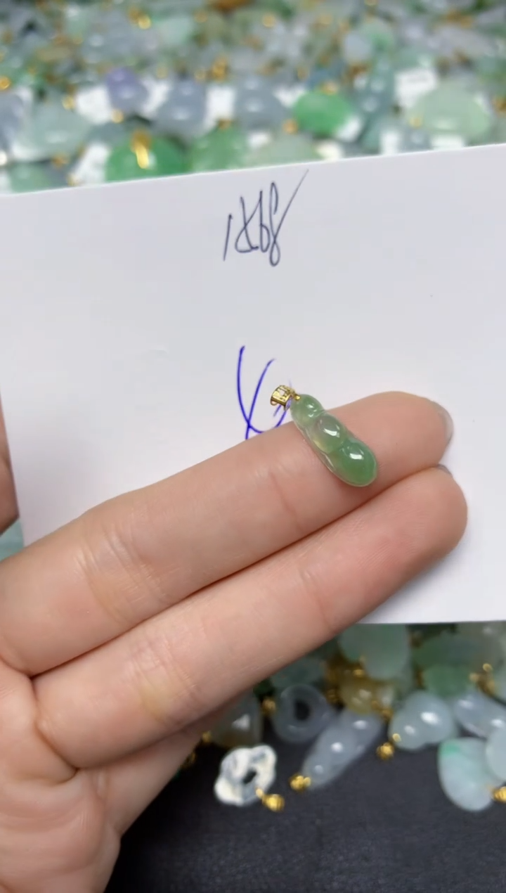 【闪购商品】翡翠颈饰18K金镶嵌天然翡翠A货