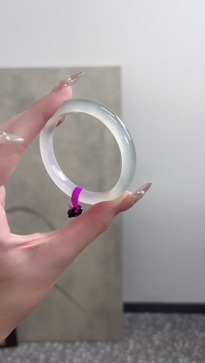 【闪购商品】玛瑙/玉髓手镯未镶嵌53圈 需要包容