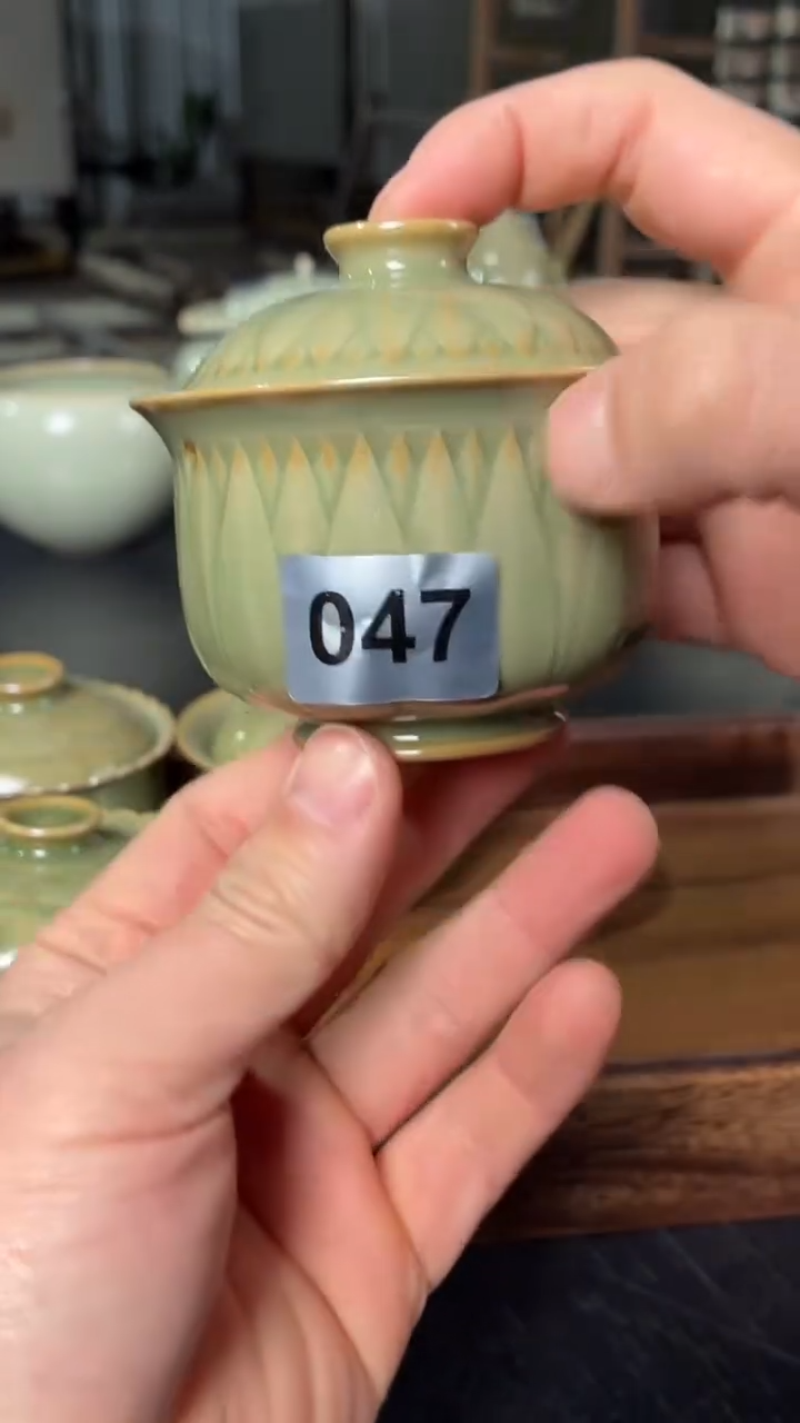 耀州窑仰山手工莲瓣盖碗微瑕047