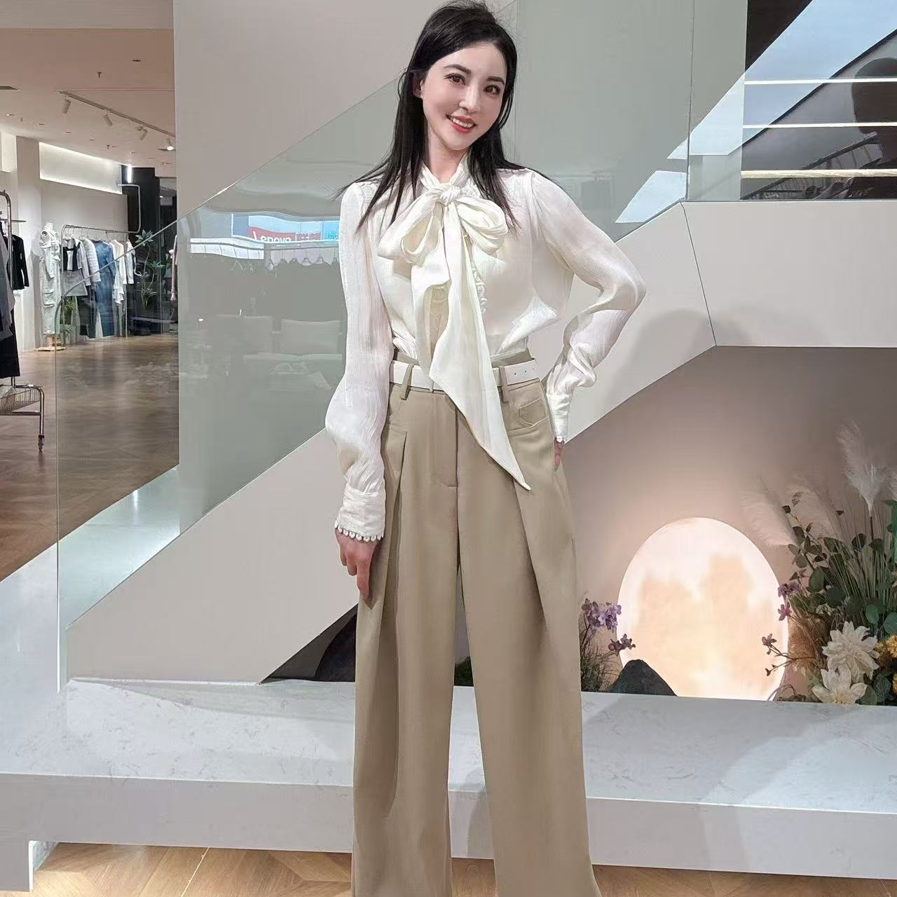 GIMING时尚西服外套时尚长裤米白衬衫小香风显瘦气质网红休闲百搭