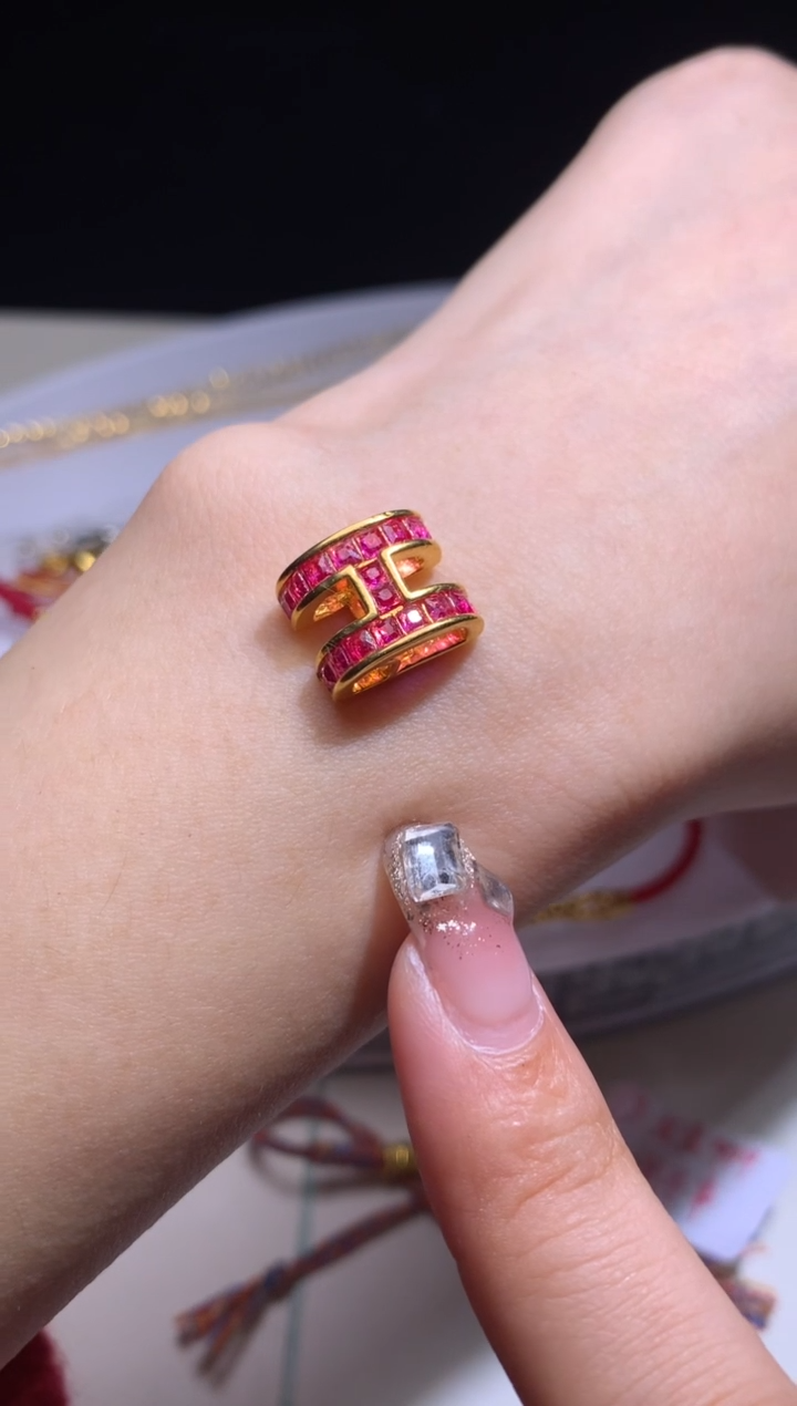 手链18K金多样性发其一