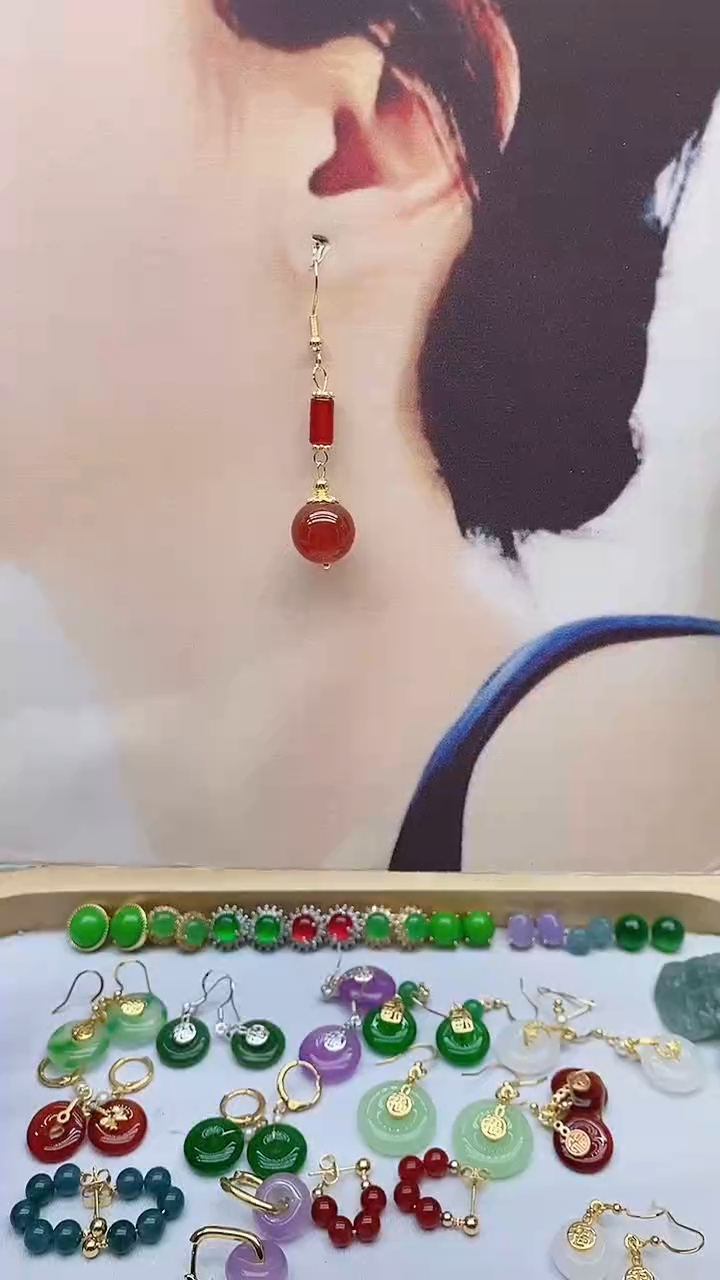14K金镶嵌南红玛瑙耳饰209