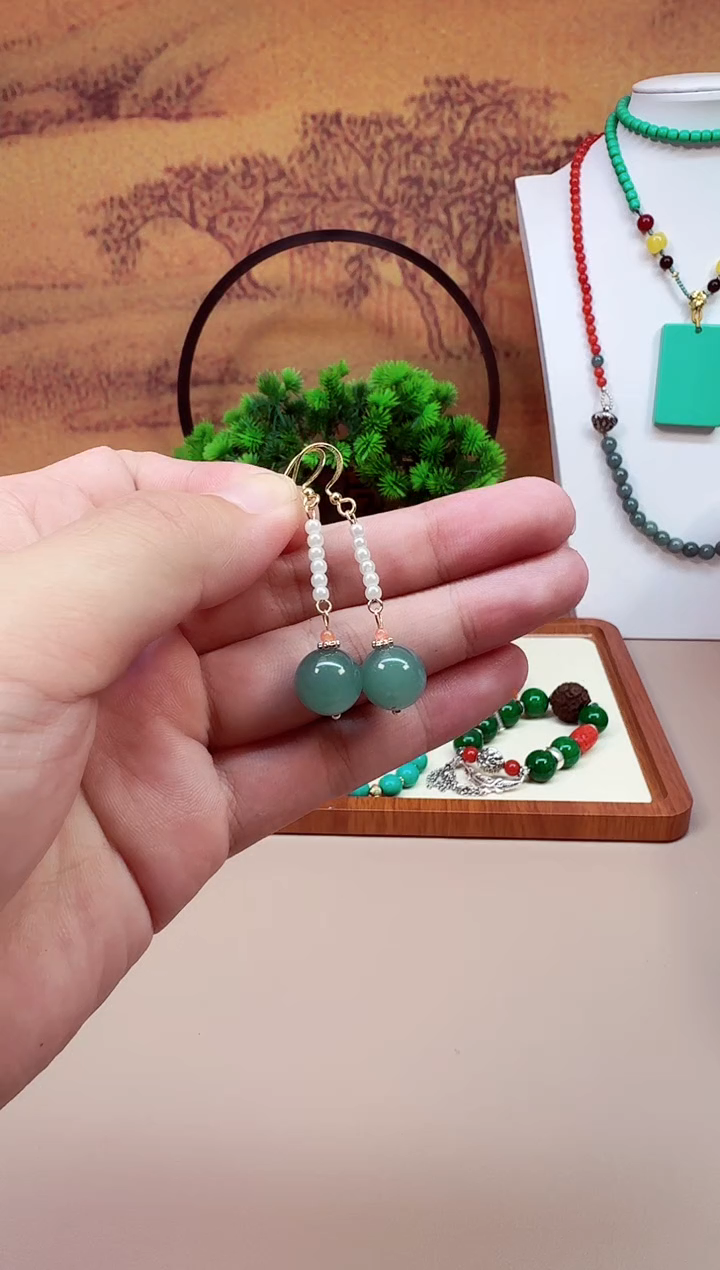 翡翠14K金镶嵌耳饰E36