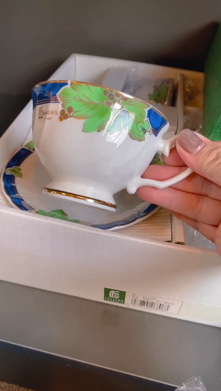 【闪购商品】瓷片开开心心每一天呀