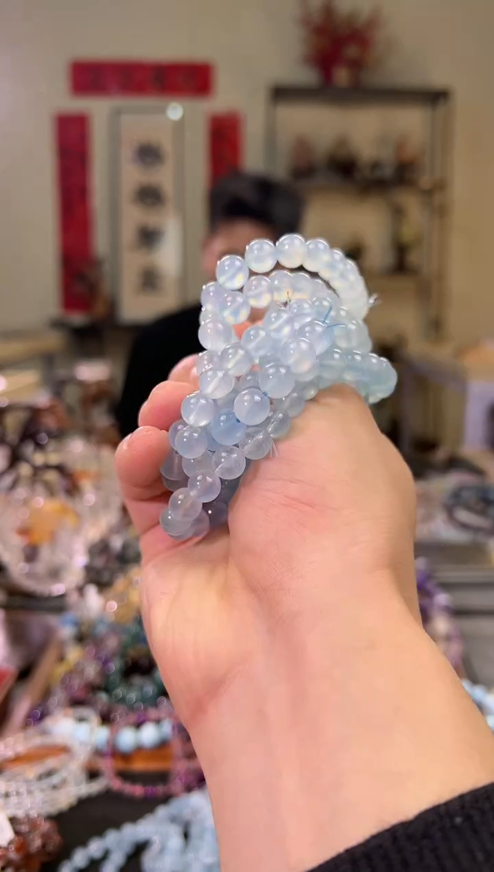 【闪购商品】海蓝宝石手串未镶嵌8mm海蓝宝手串（多样性发其一）