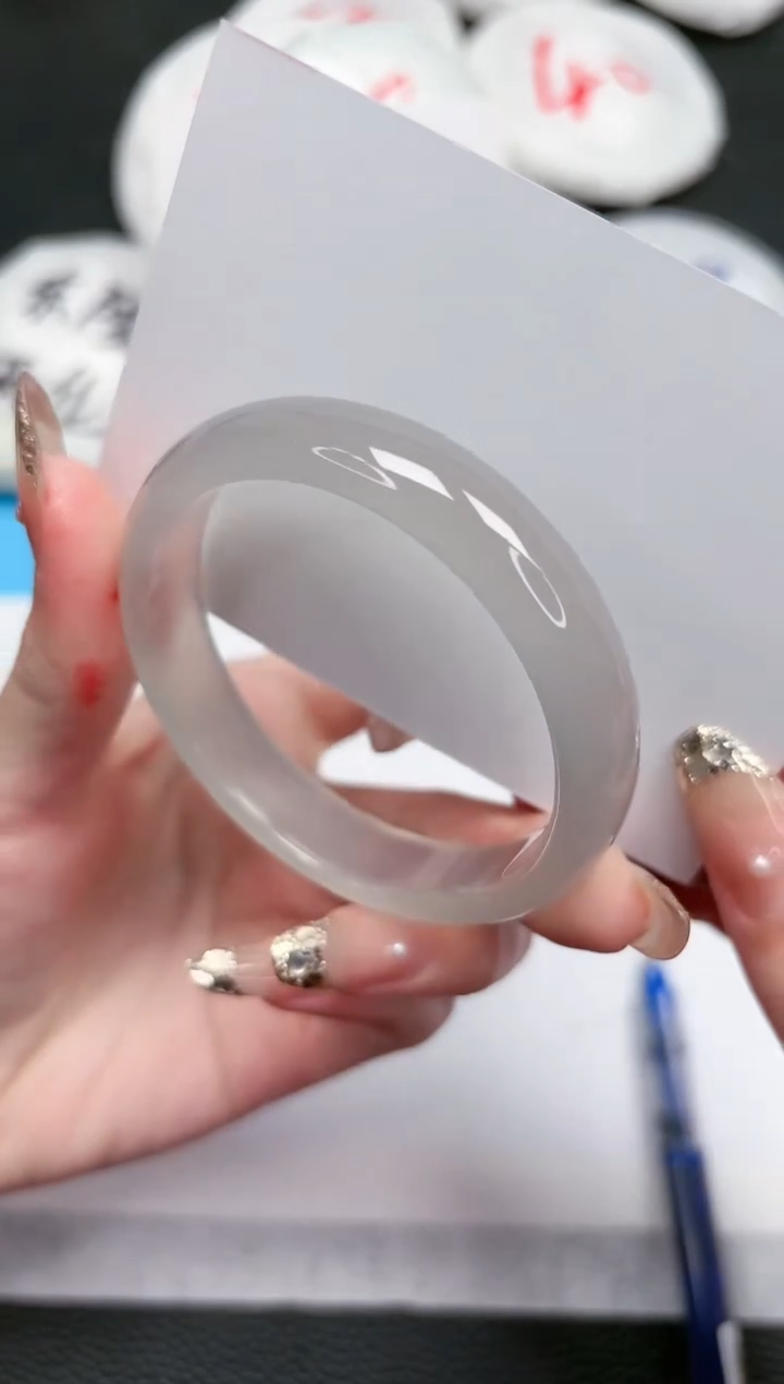 【闪购商品】石英质玉手镯未镶嵌239-54