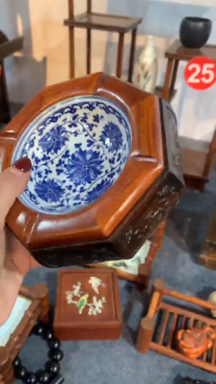 木福利            烟灰缸