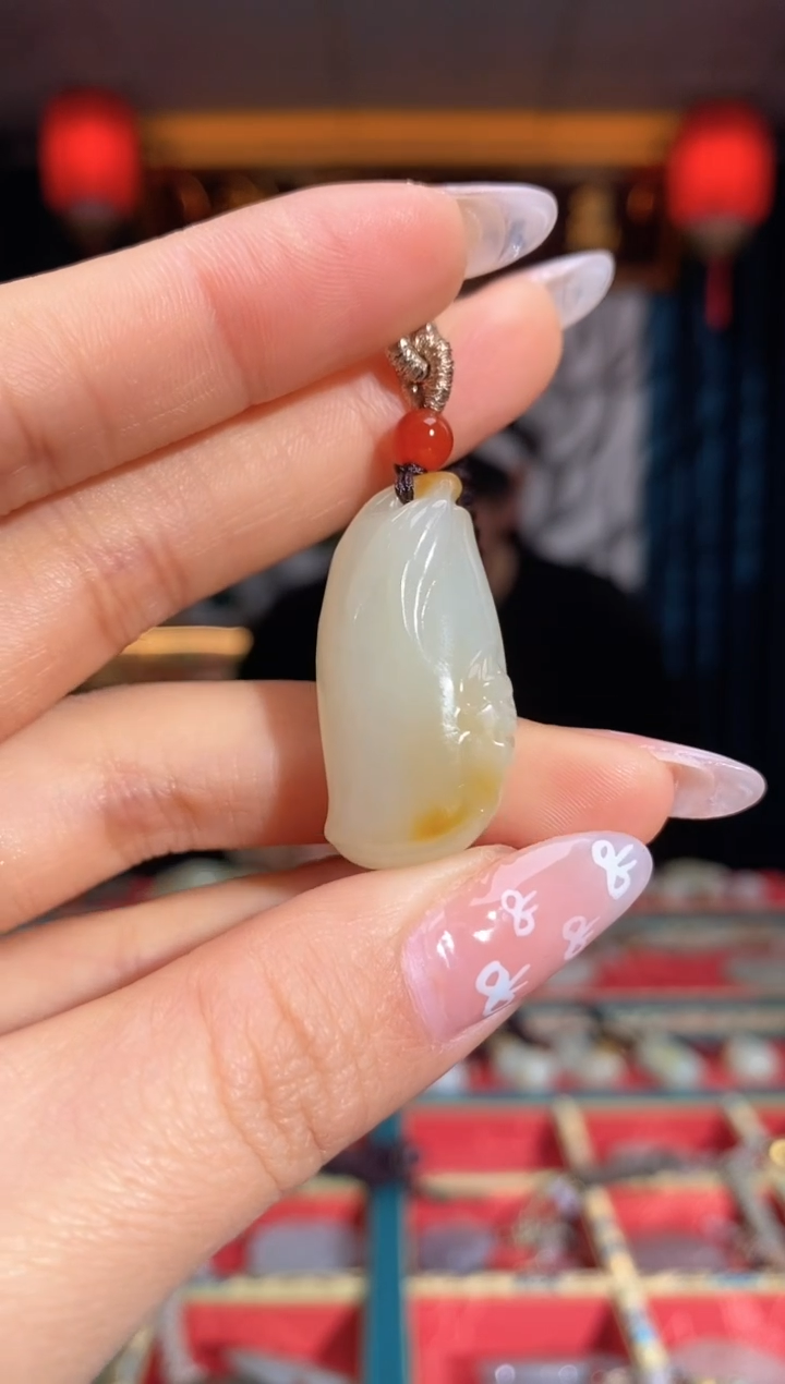 【闪购商品】和田玉颈饰未镶嵌竹节