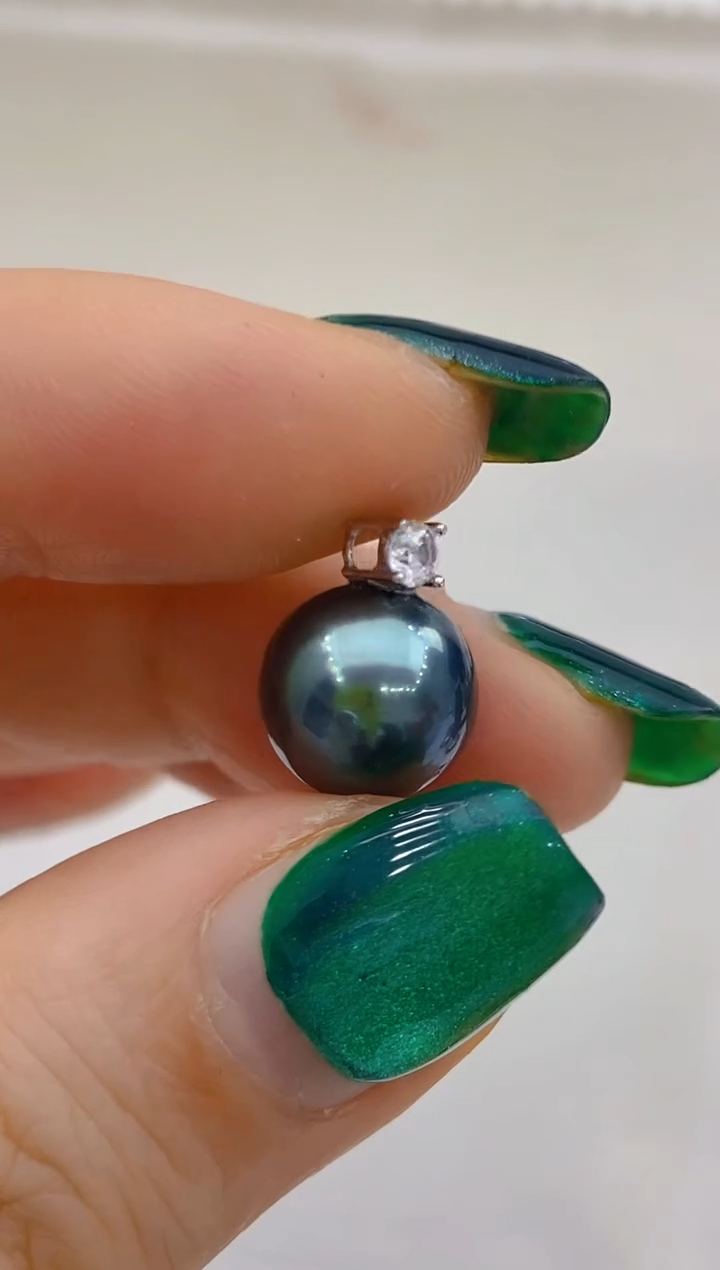 【闪购商品】海水珍珠吊坠18K金镶嵌33 10-11mm