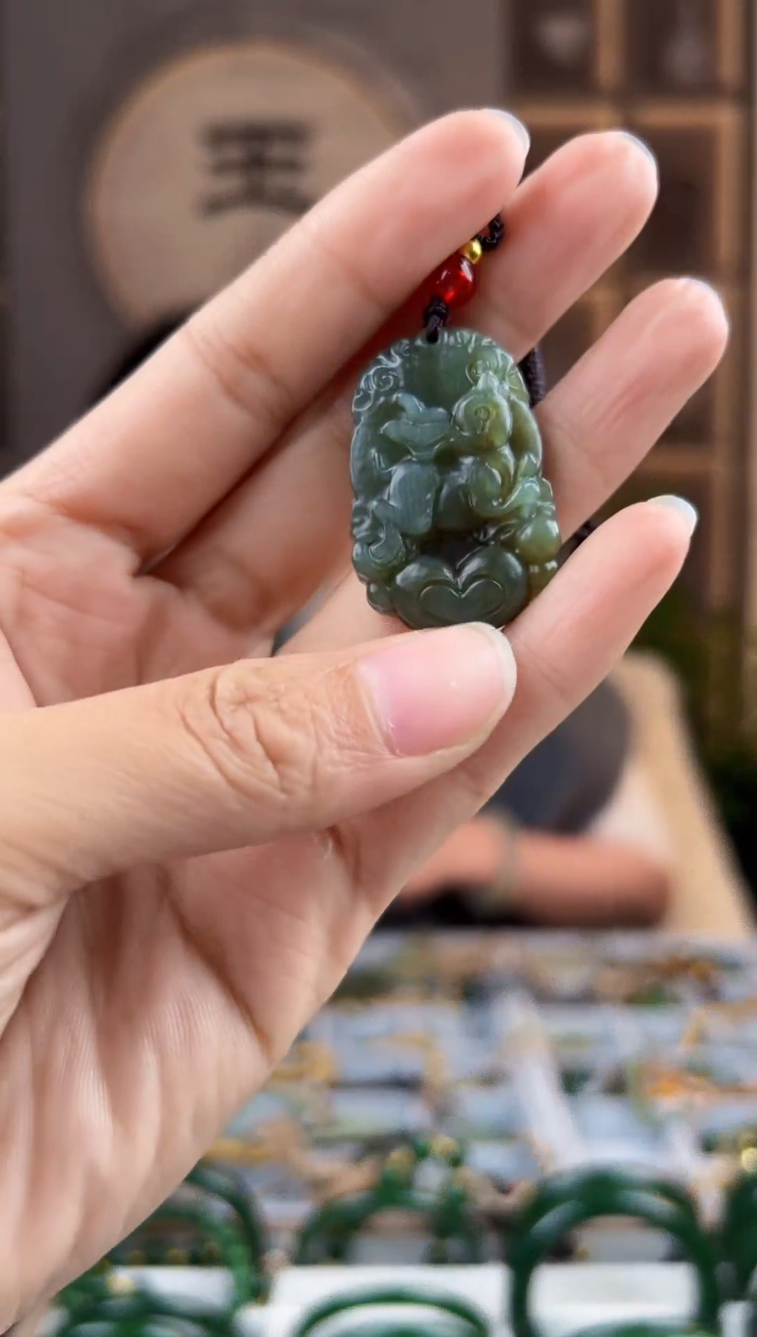 颈饰未镶嵌和田玉拍一发一，拍一发一
