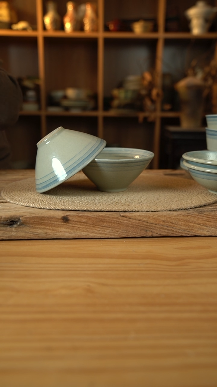 青云系列的6英寸斗笠碗2个