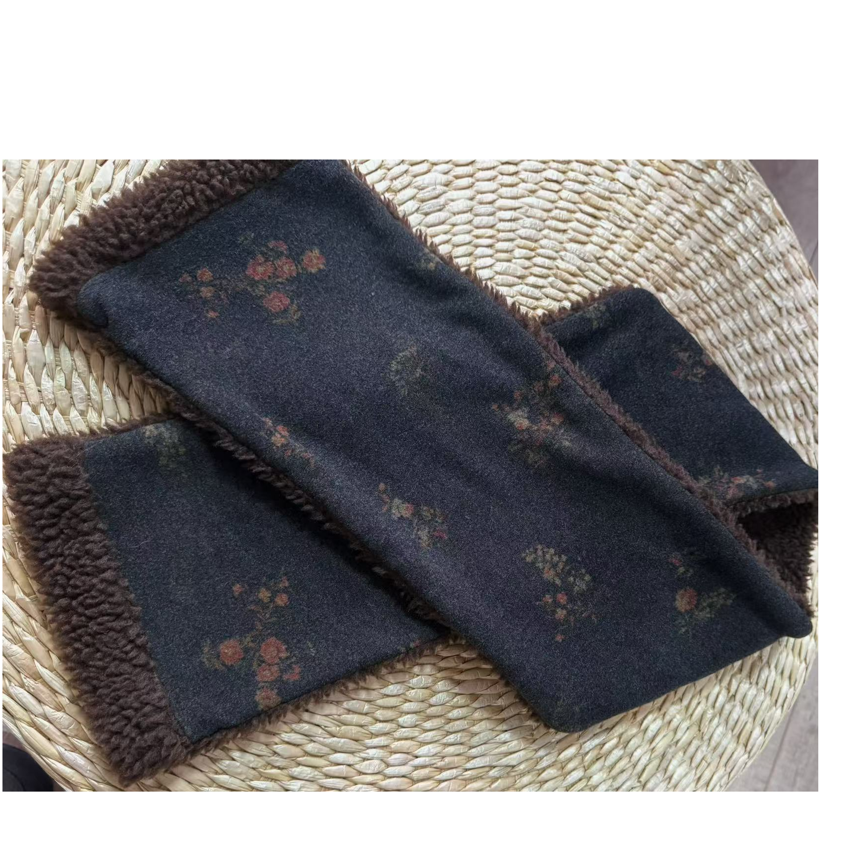 西子分享 6239 古蘭木 暗花翻毛 时尚休闲【围巾】