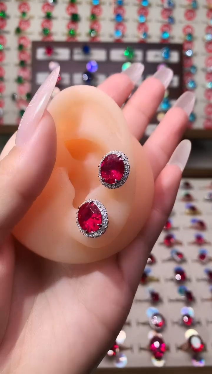 银S925镶嵌耳饰红宝石8*10 银托