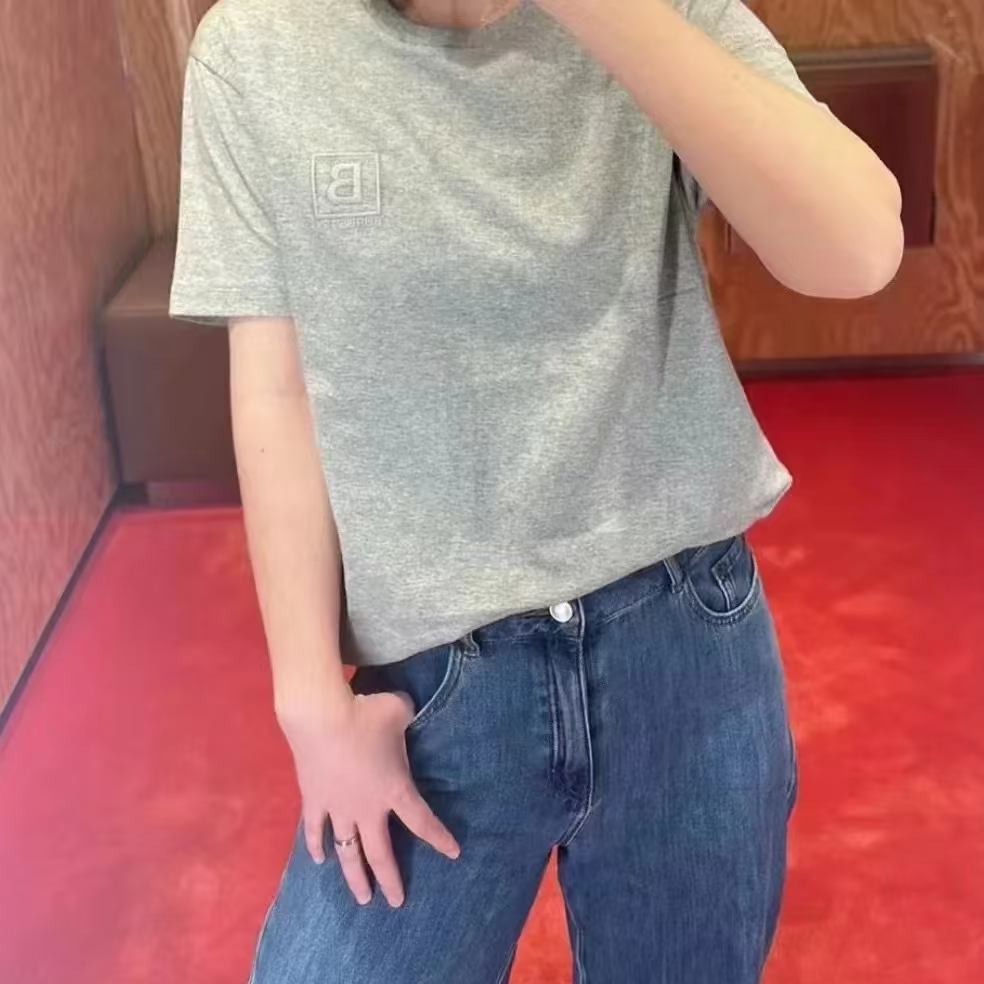 未使用 BURBERRY/博柏利  圆领小logo印花T恤 成本：全新 尺码：XL