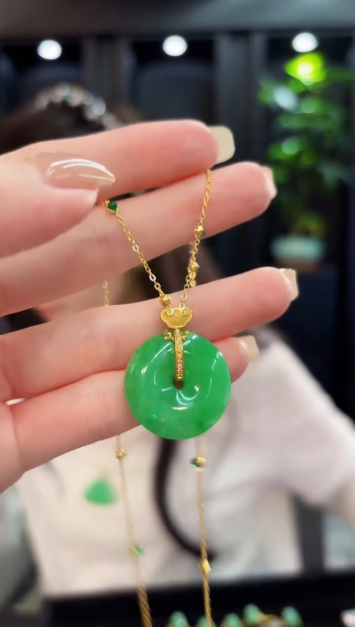 吊坠(不含链)18K金镶嵌翡翠 缅料A货/支持复检/一件