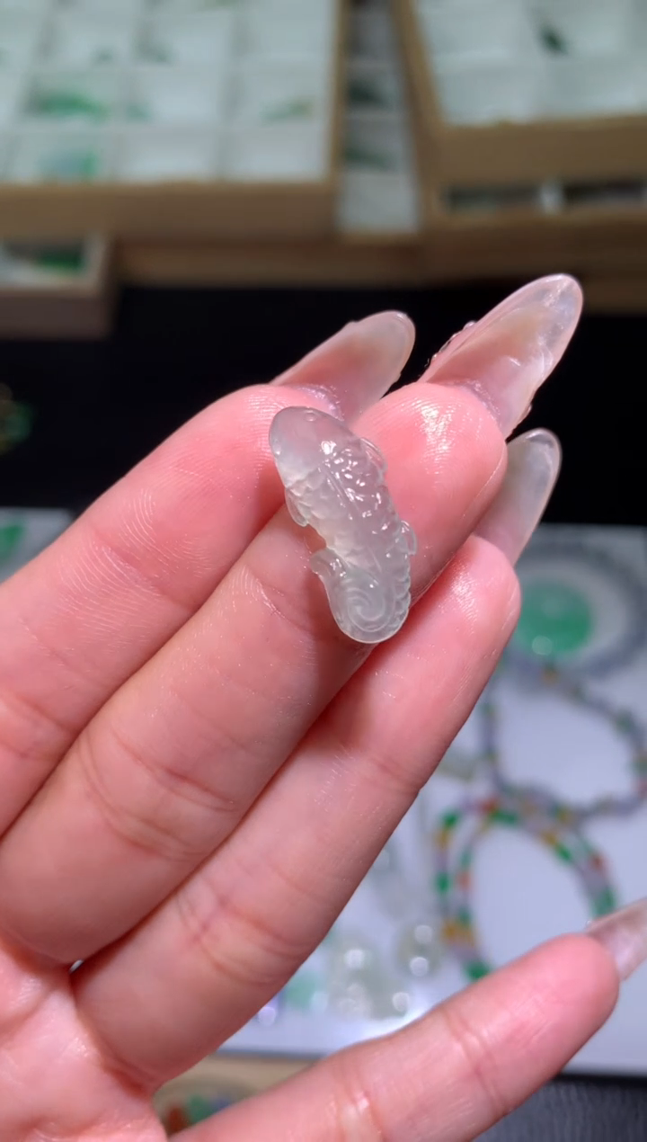 【闪购商品】定制翡翠未镶嵌毛货