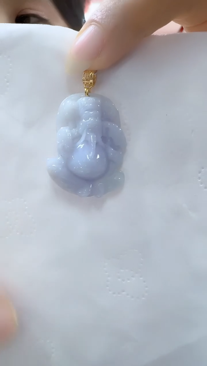 翡翠未镶嵌颈饰孤品财神
