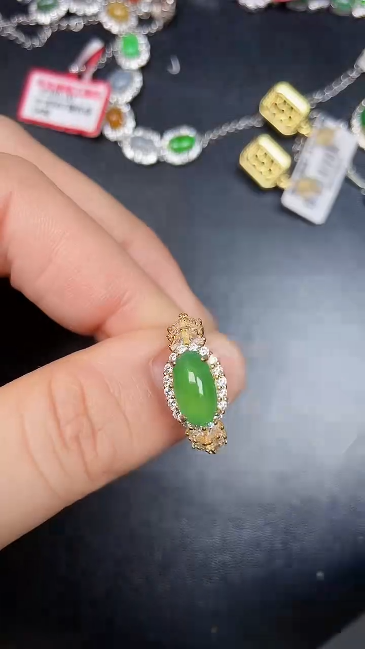 银S925镶嵌戒指翡翠8200