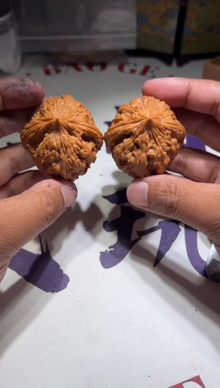 【闪购商品】文玩核桃把件宝阁文玩核桃大沽石