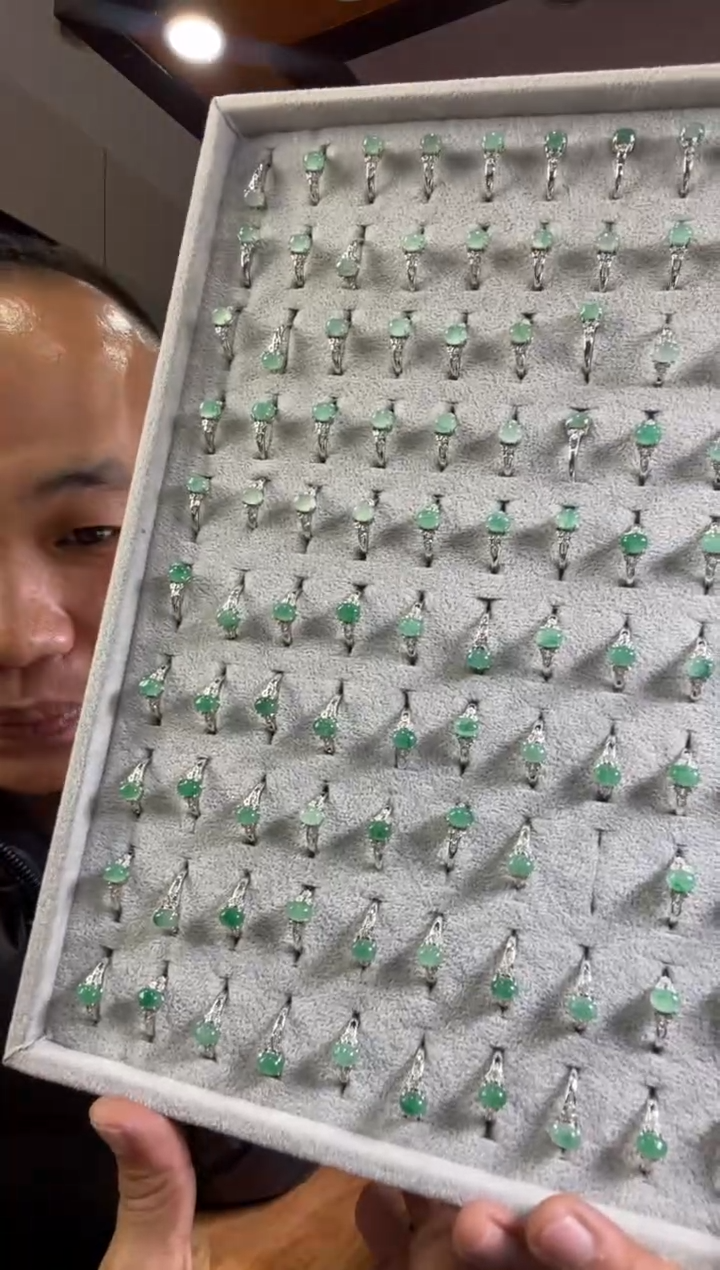 【闪购商品】石英质玉戒指合金戒指