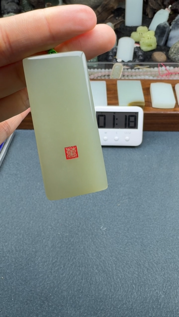 【闪购商品】和田玉颈饰未镶嵌开心