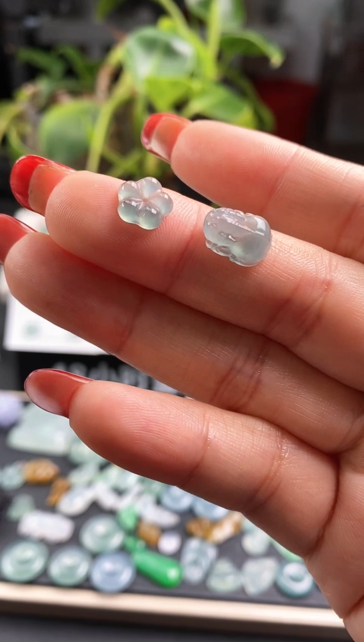 【闪购商品】翡翠散珠貔貅+小花