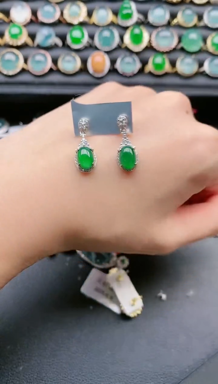 【闪购商品】翡翠戒指银S925镶嵌111111