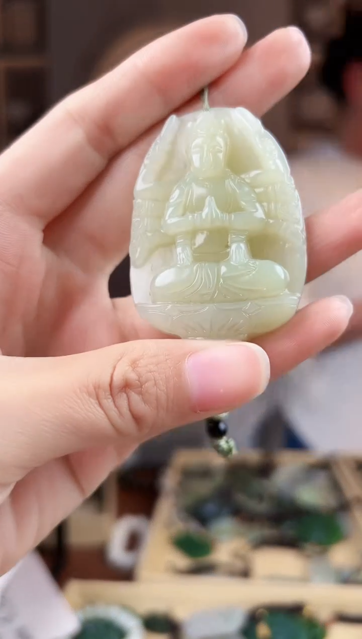 颈饰未镶嵌和田玉拍一发一，多样性发货