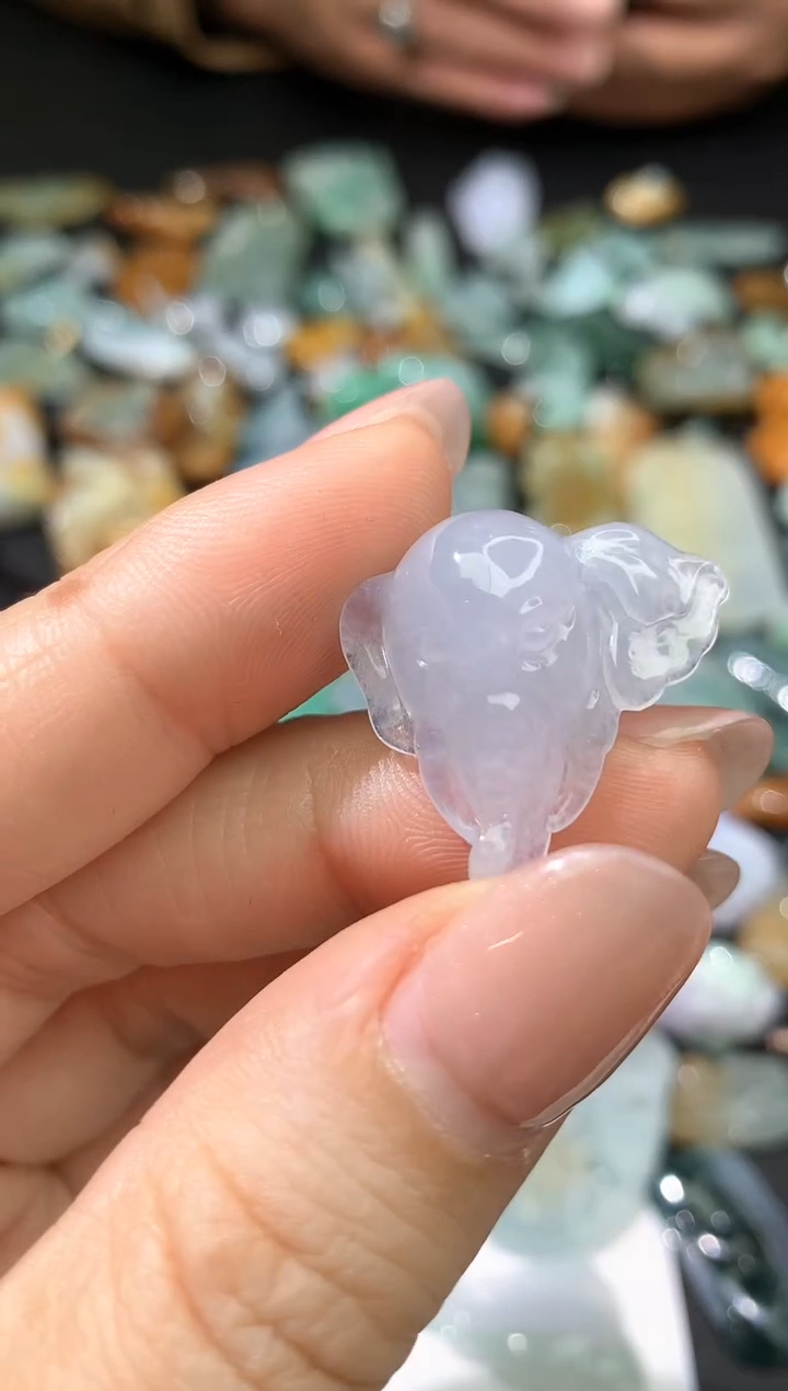 颈饰未镶嵌翡翠吊坠