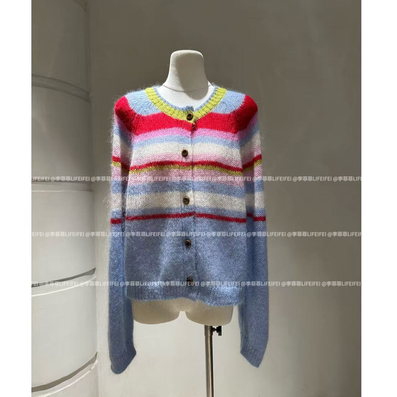 MAO店-多彩条纹马海毛开衫V9367（真毛易掉 只能干洗）