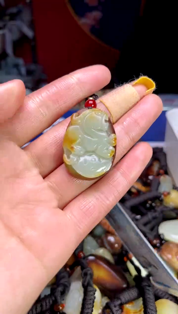 【闪购商品】和田玉颈饰未镶嵌1