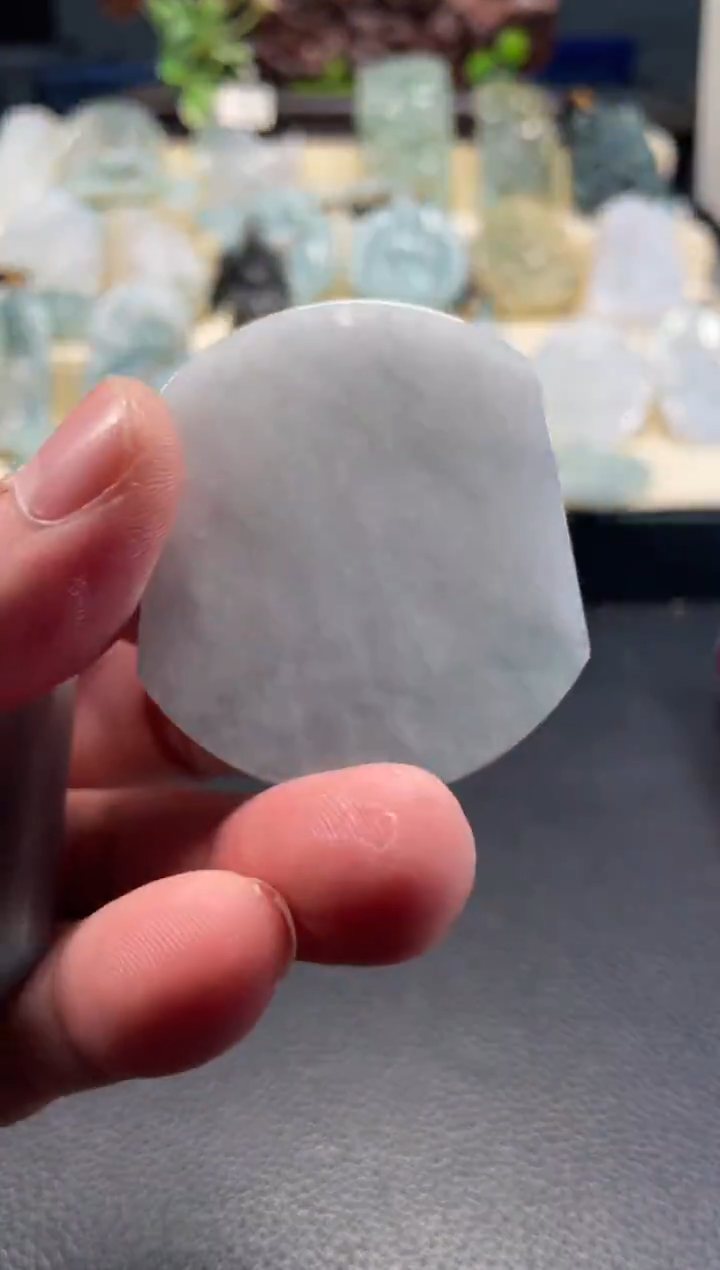 颈饰未镶嵌翡翠12/27/059