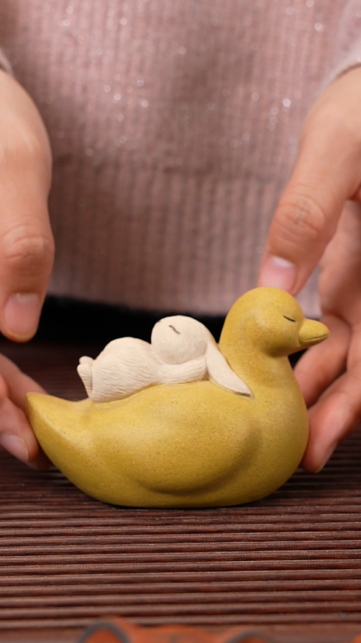 【闪购商品】紫砂茶宠躺平鸭，