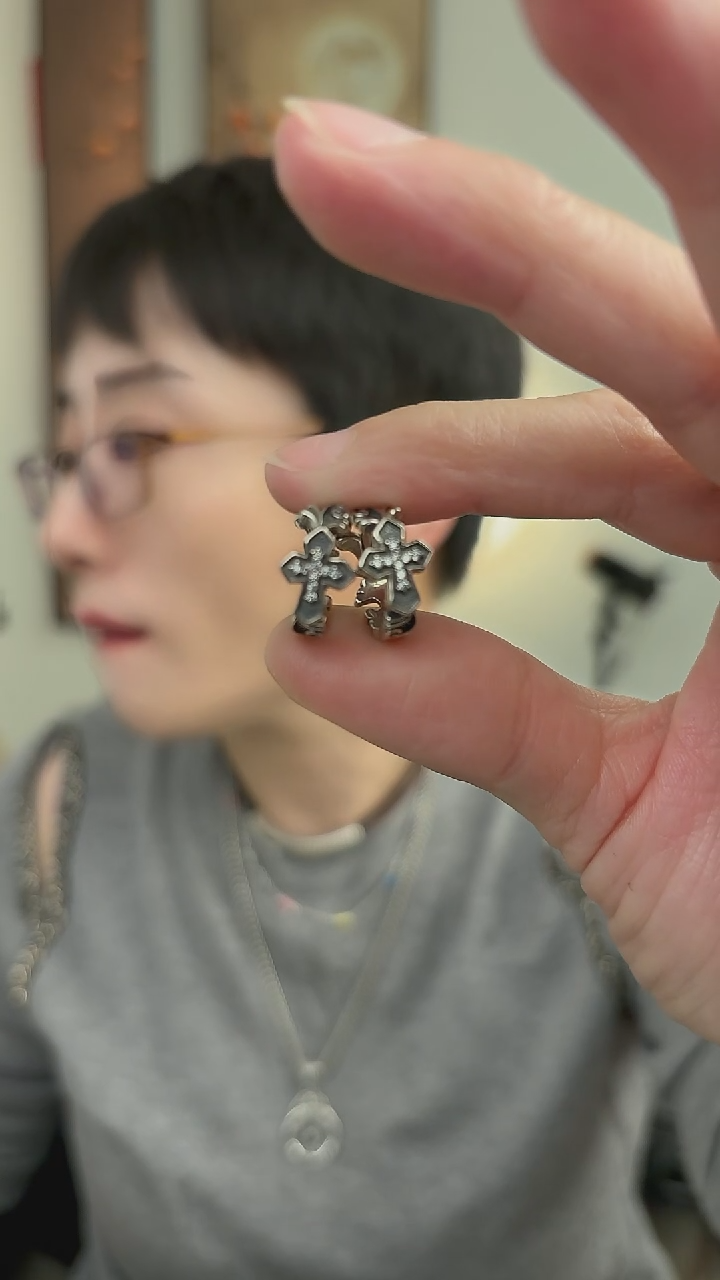 无925银微镶小十字耳扣53