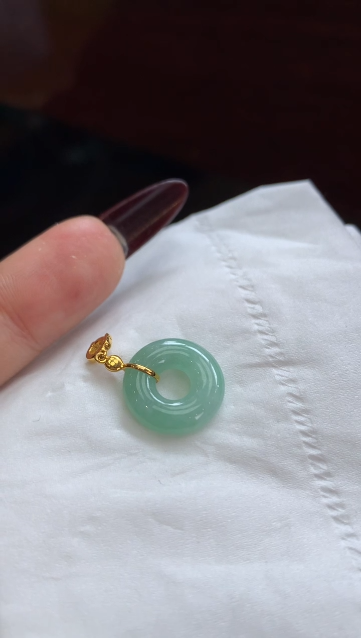 【闪购商品】翡翠颈饰18K金镶嵌翡翠