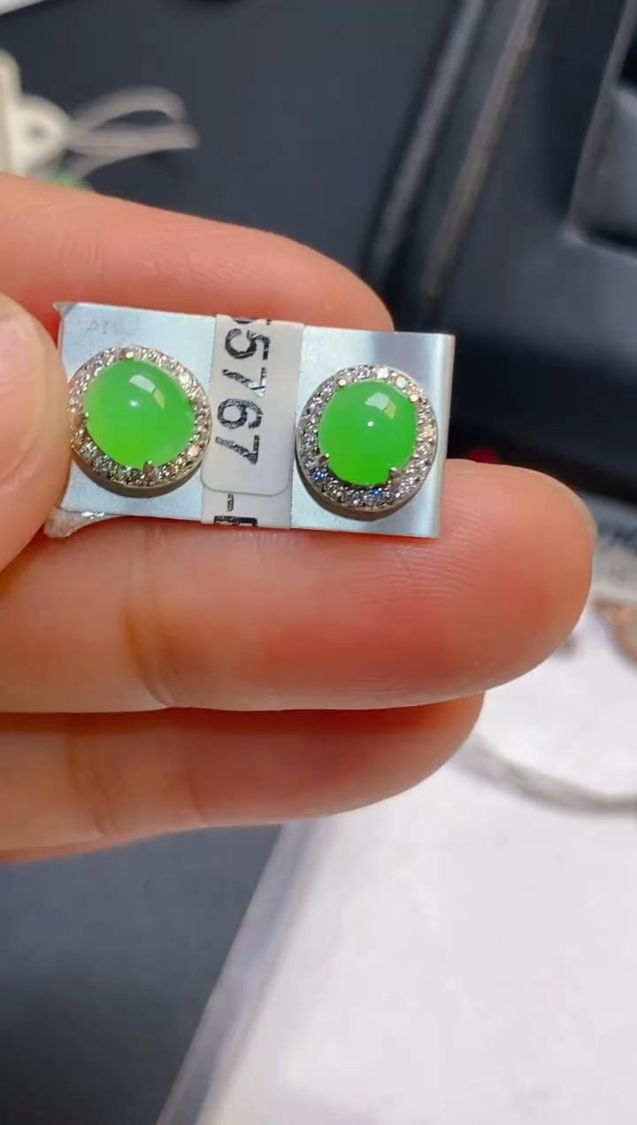 【闪购商品】翡翠耳饰银S925镶嵌天然A货翡翠1