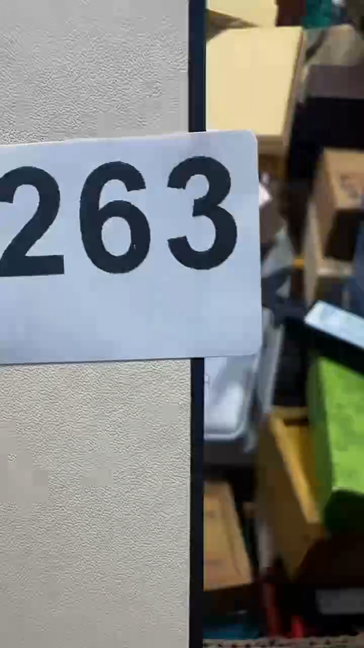 石英石铁合金精美手手链链一个