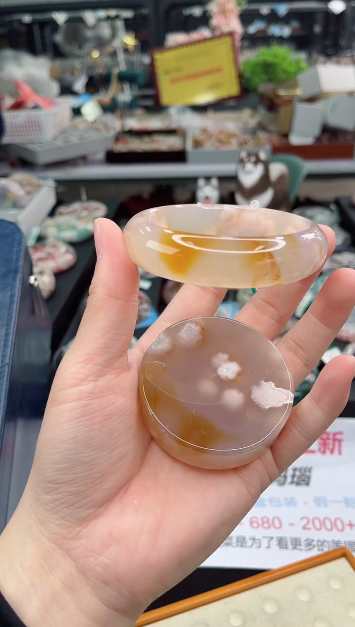 【闪购商品】石英质玉手镯未镶嵌62圈口（赠品镯心）3641456